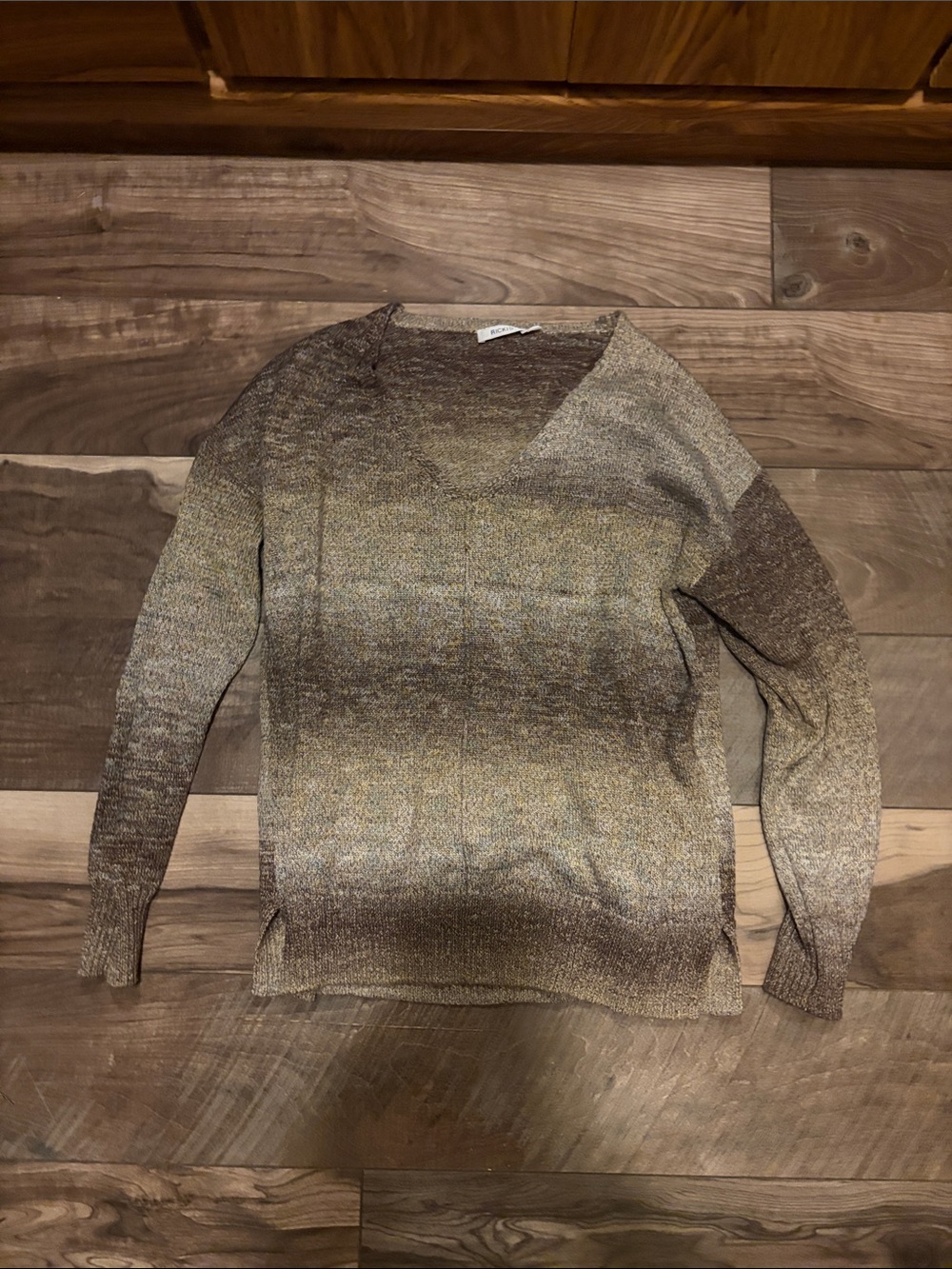Women’s Ombre Gray Crewneck Sweater